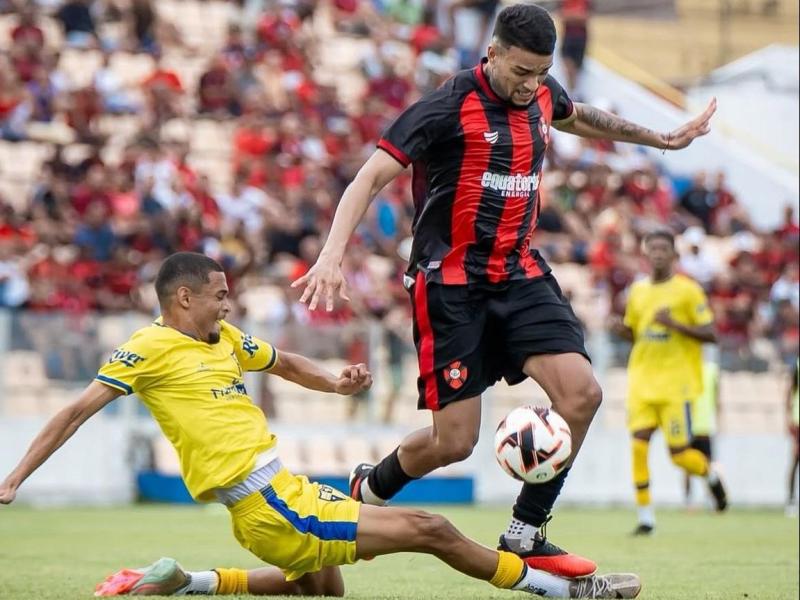 IAPE supera Moto Club e vence primeira partida das semifinais